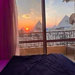 Imhotep Pyramids Inn