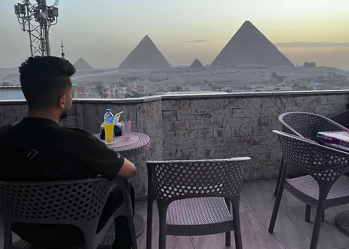Imhotep Pyramids Inn